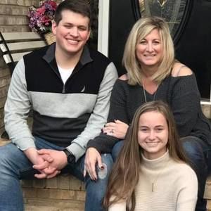 Meet your Posher, Nanci